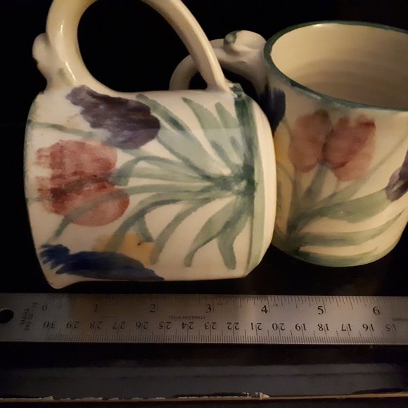 Two Wheel Thrown Mugs - Signed - Picture 5 of 6